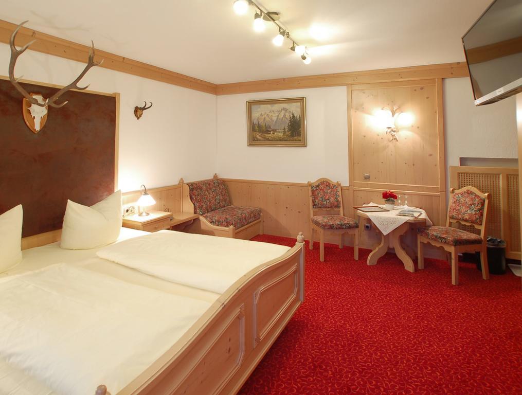 Hotel Gebirgshaeusl Engedey Bagian luar foto